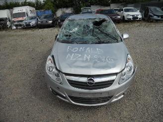Opel Corsa hatchb picture 4