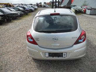 Opel Corsa hatchb picture 2
