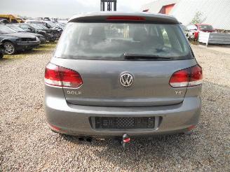 Volkswagen Golf tsi picture 3