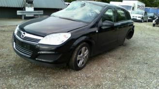 Opel Astra  picture 2