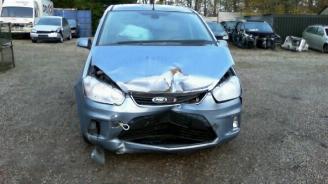 Ford C-Max GHIA picture 1