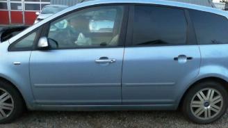 Ford C-Max GHIA picture 3