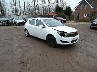 Opel Astra h picture 7