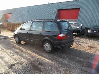 Ford Galaxy  picture 4