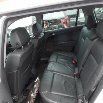 Opel Astra Station picture 14