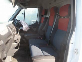 Renault Master Bussines + picture 16