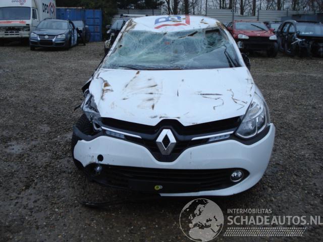 Renault Clio hatchb