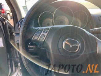Mazda 3  picture 11