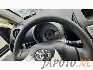 Toyota Aygo Aygo (B10), Hatchback, 2005 / 2014 1.0 12V VVT-i picture 9