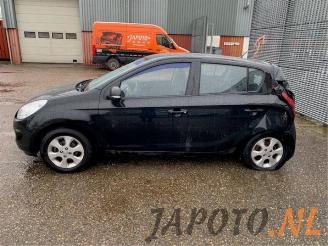 Hyundai I-20 i20, Hatchback, 2008 / 2015 1.2i 16V picture 2