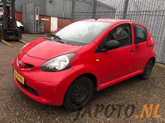 Sloopauto Toyota Aygo Aygo (B10), Hatchback, 2005 / 2014 1.0 12V VVT-i 2006/4