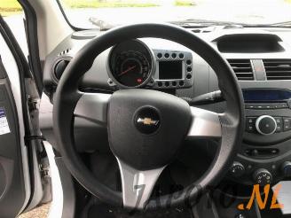 Chevrolet Spark Spark (M300), Hatchback, 2010 1.0 16V picture 13