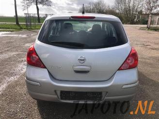 Nissan Tiida  picture 7