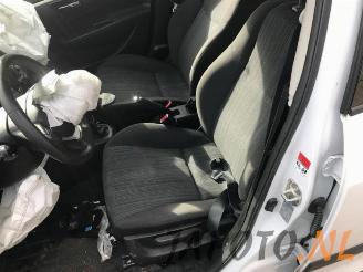 Suzuki Swift Swift (ZA/ZC/ZD), Hatchback, 2010 / 2017 1.2 16_ picture 13