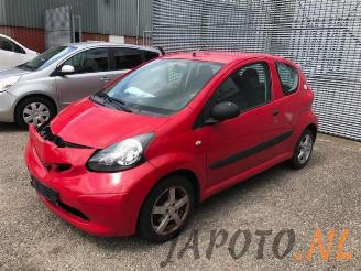 Sloopauto Toyota Aygo Aygo (B10), Hatchback, 2005 / 2014 1.0 12V VVT-i 2006/7