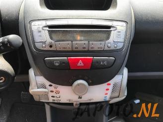 Toyota Aygo Aygo (B10), Hatchback, 2005 / 2014 1.0 12V VVT-i picture 12