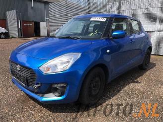 Salvage car Suzuki Swift Swift (ZC/ZD), Hatchback 5-drs, 2017 1.2 Dual Jet 16V 2018/9