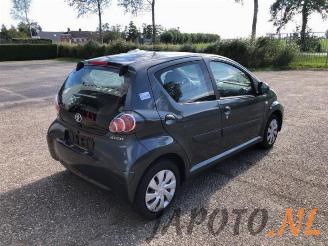 Toyota Aygo Aygo (B10), Hatchback, 2005 / 2014 1.0 12V VVT-i picture 5