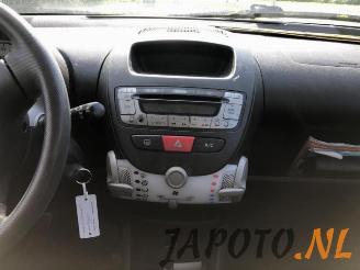 Toyota Aygo Aygo (B10), Hatchback, 2005 / 2014 1.0 12V VVT-i picture 10