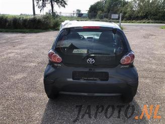 Toyota Aygo Aygo (B10), Hatchback, 2005 / 2014 1.0 12V VVT-i picture 4