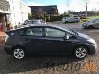Toyota Prius Prius (ZVW3), Hatchback, 2009 / 2016 1.8 16V picture 6