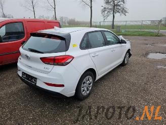 Hyundai I-30 i30 (PDEB5/PDEBB/PDEBD/PDEBE), Hatchback, 2016 1.0 T-GDI 12V Hybrid 48V picture 5