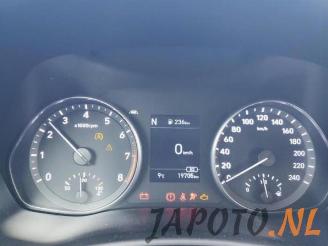 Hyundai I-30 i30 (PDEB5/PDEBB/PDEBD/PDEBE), Hatchback, 2016 1.0 T-GDI 12V Hybrid 48V picture 16
