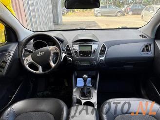 Hyundai Ix35 iX35 (LM), SUV, 2009 / 2015 1.6 GDI 16V picture 12