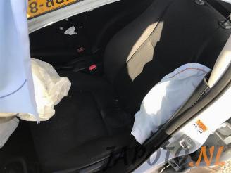 Suzuki Swift Swift (ZA/ZC/ZD), Hatchback, 2010 / 2017 1.2 16V picture 16