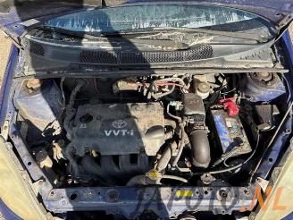 Toyota Yaris Yaris (P1), Hatchback, 1999 / 2005 1.3 16V VVT-i picture 11