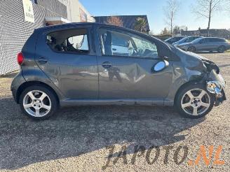 Toyota Aygo Aygo (B10), Hatchback, 2005 / 2014 1.0 12V VVT-i picture 6