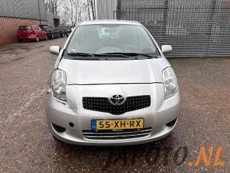 Toyota Yaris Yaris II (P9), Hatchback, 2005 / 2014 1.3 16V VVT-i picture 8
