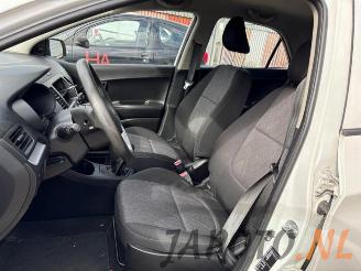 Kia Picanto Picanto (TA), Hatchback, 2011 / 2017 1.0 12V picture 10