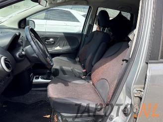 Nissan Note Note (E11), MPV, 2006 / 2013 1.6 16V picture 10