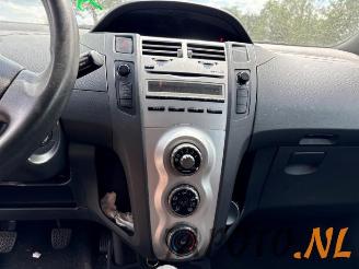 Toyota Yaris Yaris II (P9), Hatchback, 2005 / 2014 1.0 12V VVT-i picture 11