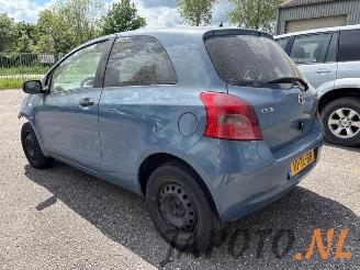 Toyota Yaris Yaris II (P9), Hatchback, 2005 / 2014 1.0 12V VVT-i picture 3