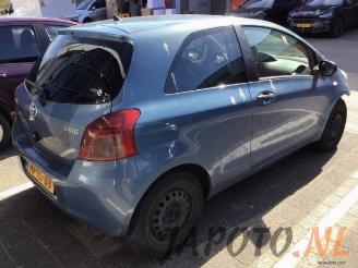 Toyota Yaris Yaris II (P9), Hatchback, 2005 / 2014 1.0 12V VVT-i picture 3