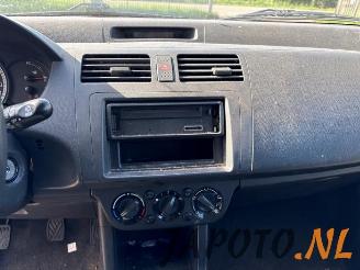 Suzuki Swift Swift (ZA/ZC/ZD1/2/3/9), Hatchback, 2005 / 2015 1.3 VVT 16V picture 11