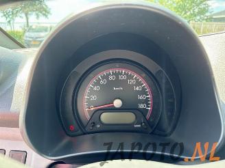 Suzuki Alto Alto, Hatchback 5-drs, 2009 1.0 12V picture 22