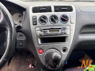 Honda Civic Civic (EP/EU), Hatchback 3-drs, 2000 / 2005 1.4 16V picture 11