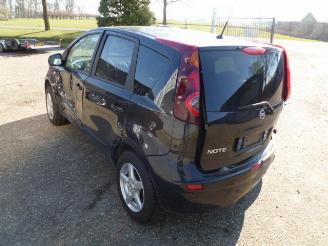 Nissan Note tekna connect picture 3