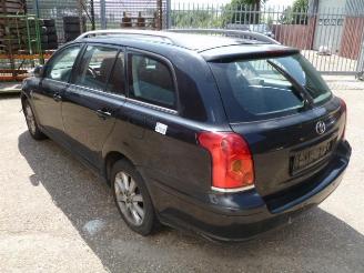 Toyota Avensis station picture 4