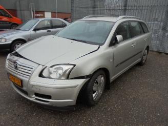 Toyota Avensis 2.0 16 V picture 1