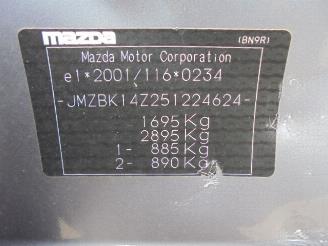 Mazda  1.6i 16v picture 11