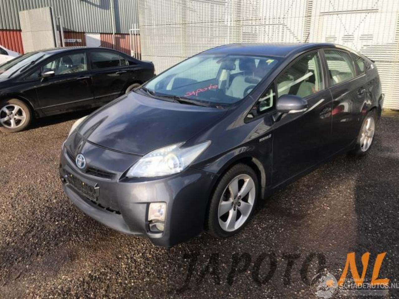 Toyota Prius Prius (ZVW3), Hatchback, 2009 / 2016 1.8 16V