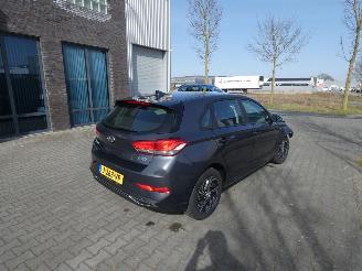 Hyundai I-30 1.0 T-GDi MHEV Comfort Smart picture 3