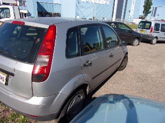Ford Fiesta 1.3 (A9JA) [51kW] picture 6