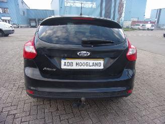 Ford Focus III Hatchback 1.6 TDCi 115 (T1DB(Euro 5)) [85kW] picture 5