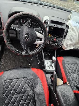 Kia Cee d Sporty Wagon (EDF) Combi 1.6 CVVT 16V (G4FC4) [93kW] [125PK] picture 7