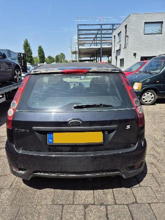 Ford Fiesta 5 (JD/JH) Hatchback 1.6 16V (FYJA(Euro 5)) [74kW] 5-BAK picture 6